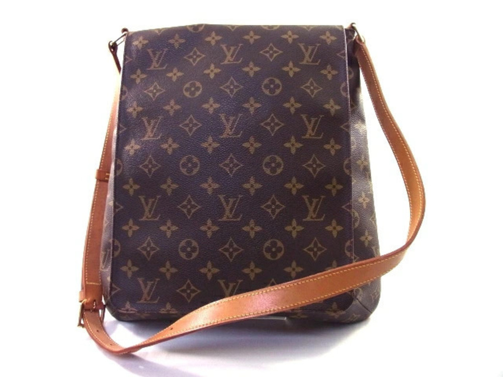LOUIS VUITTON Musette Shoulder Bag Monogram